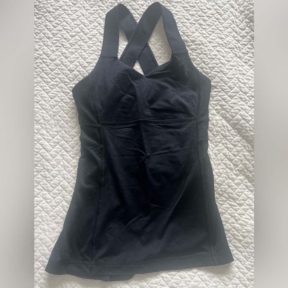 Lululemon black tank, size 4